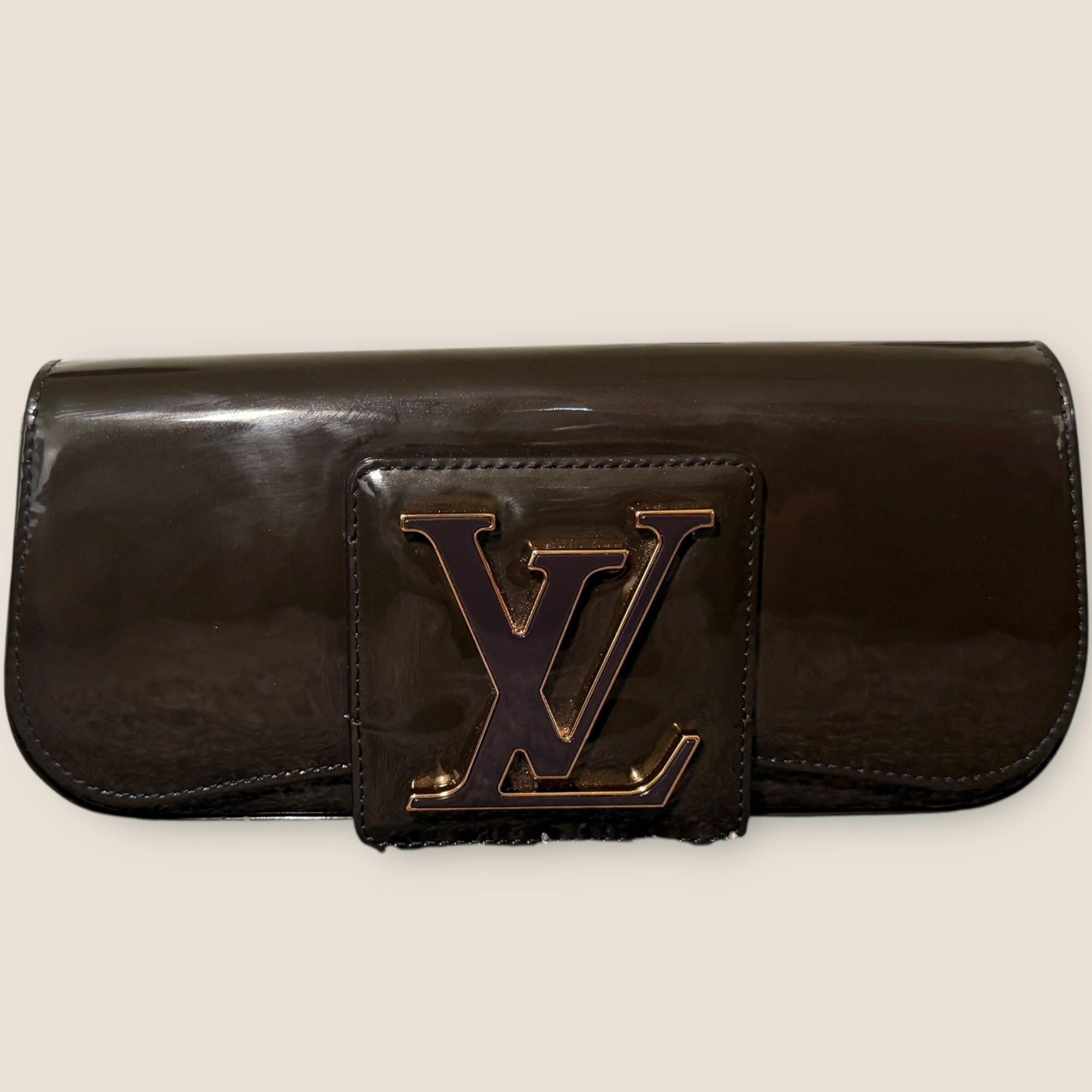 🗝️ Black Monogram Vernis Sobe Clutch