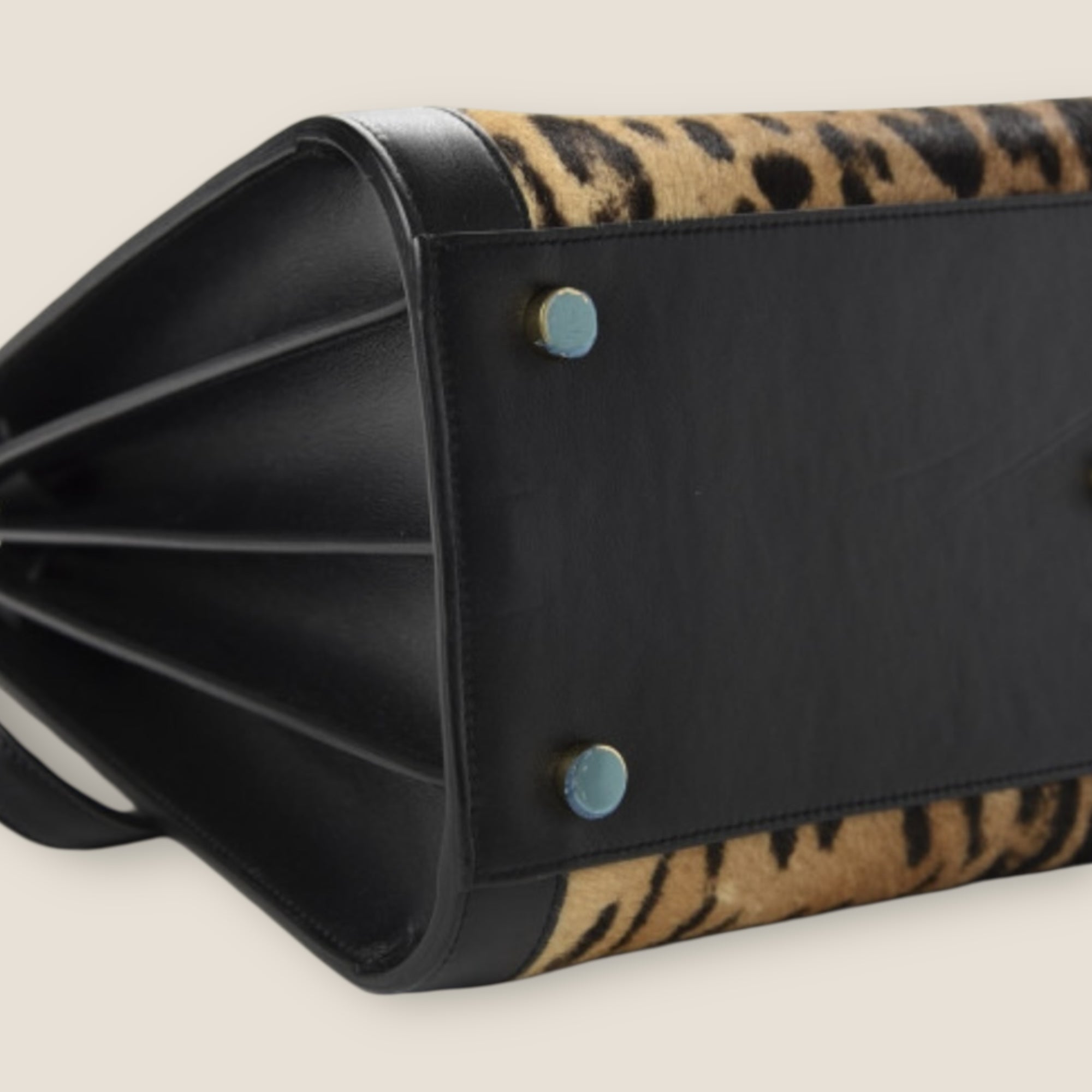 đ Saint Laurent Sac de Jour â Leopard Calf Hair & Black Leather (Large)