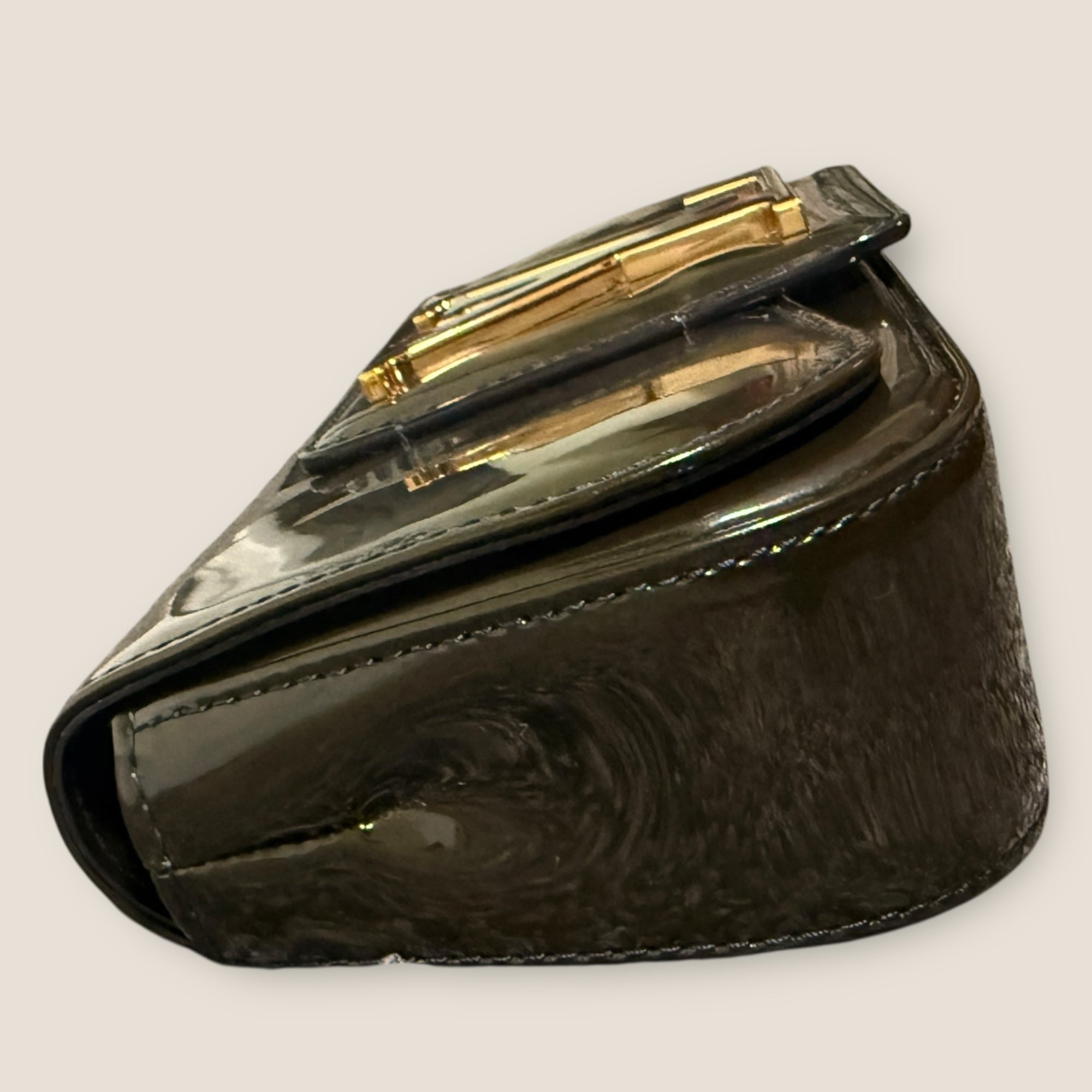 🗝️ Black Monogram Vernis Sobe Clutch