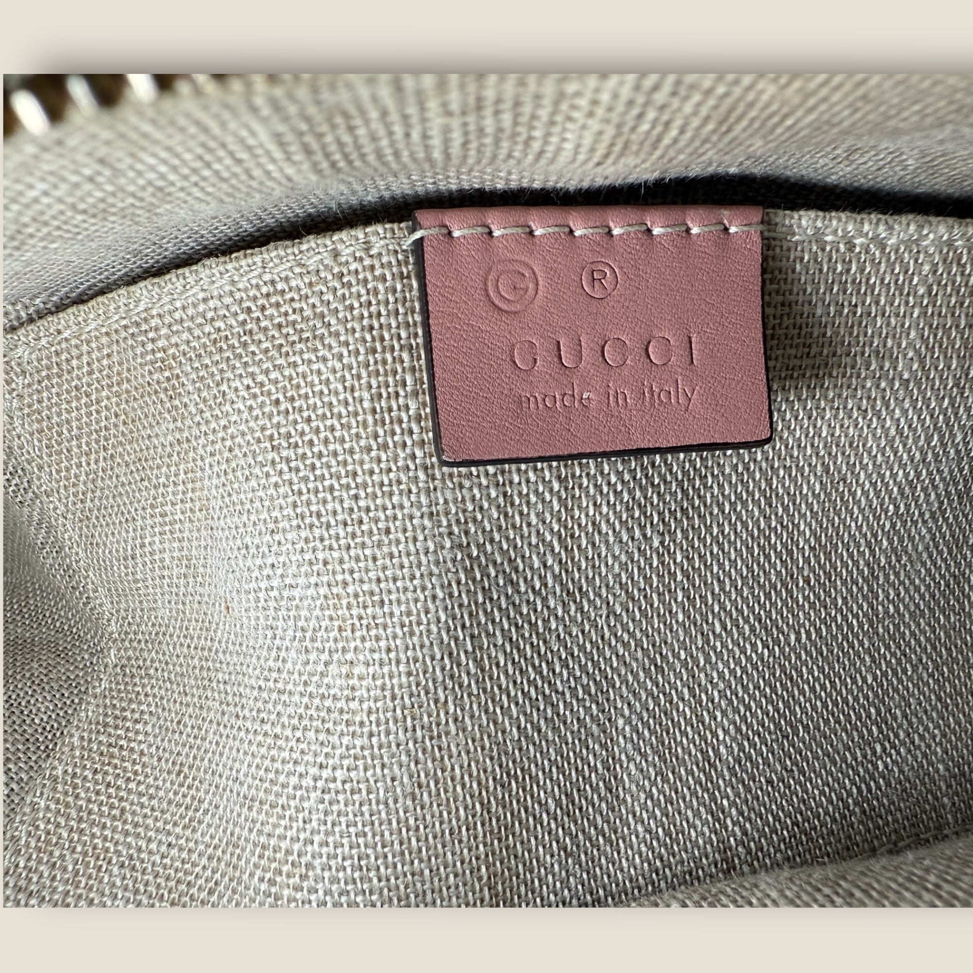 🌸 Gucci Microguccissima - Pink Dome Satchel