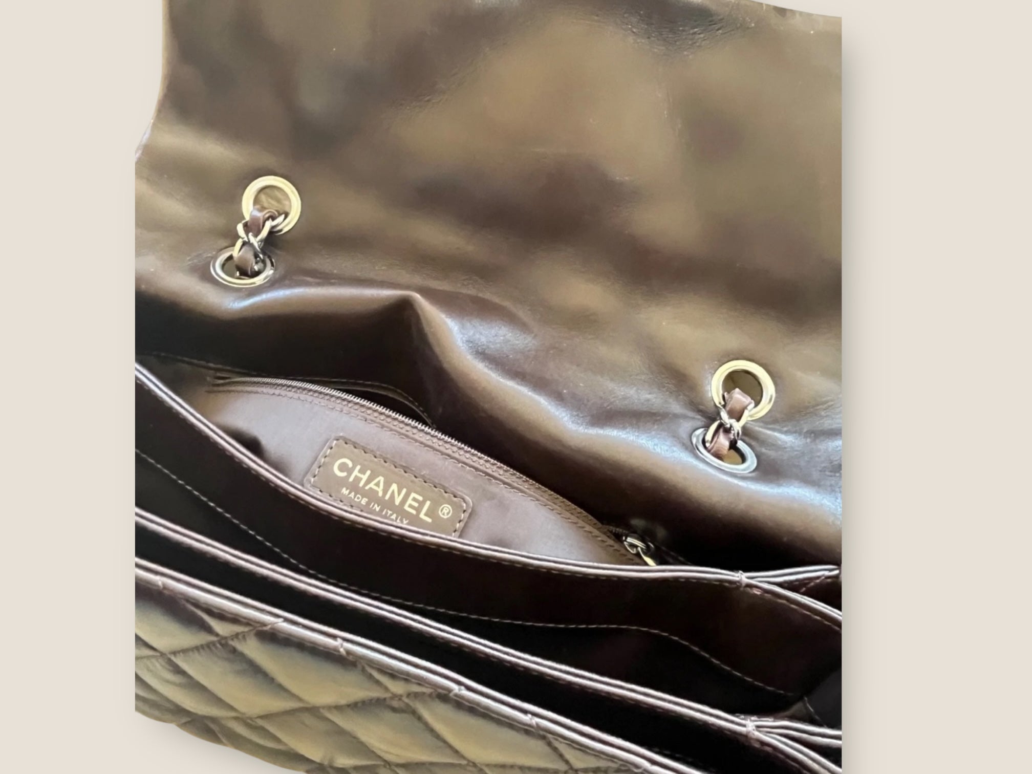 🍫 Chanel Classic Flap Bag in Chocolate Brown Lambskin – Silver Hardware
